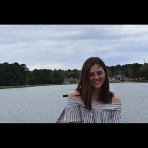 Meet your Posher, Julia